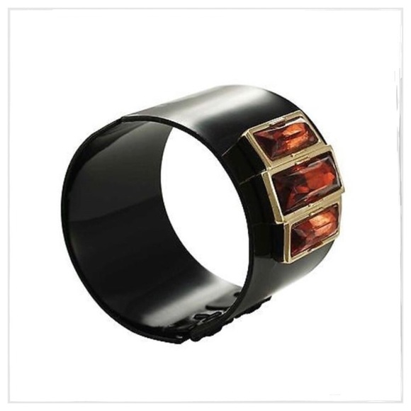 LEE Angel Art Deco Black Enamel Bracelet Cuff - Picture 2 of 5
